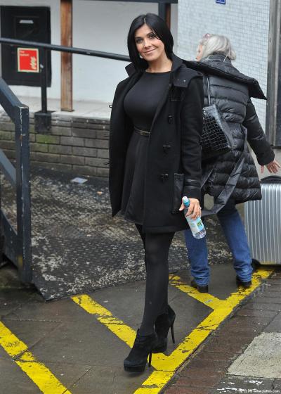 [CELEBRITY PANTYHOSE]Kym Marsh in nylon stockings,pantyhose,tights 2