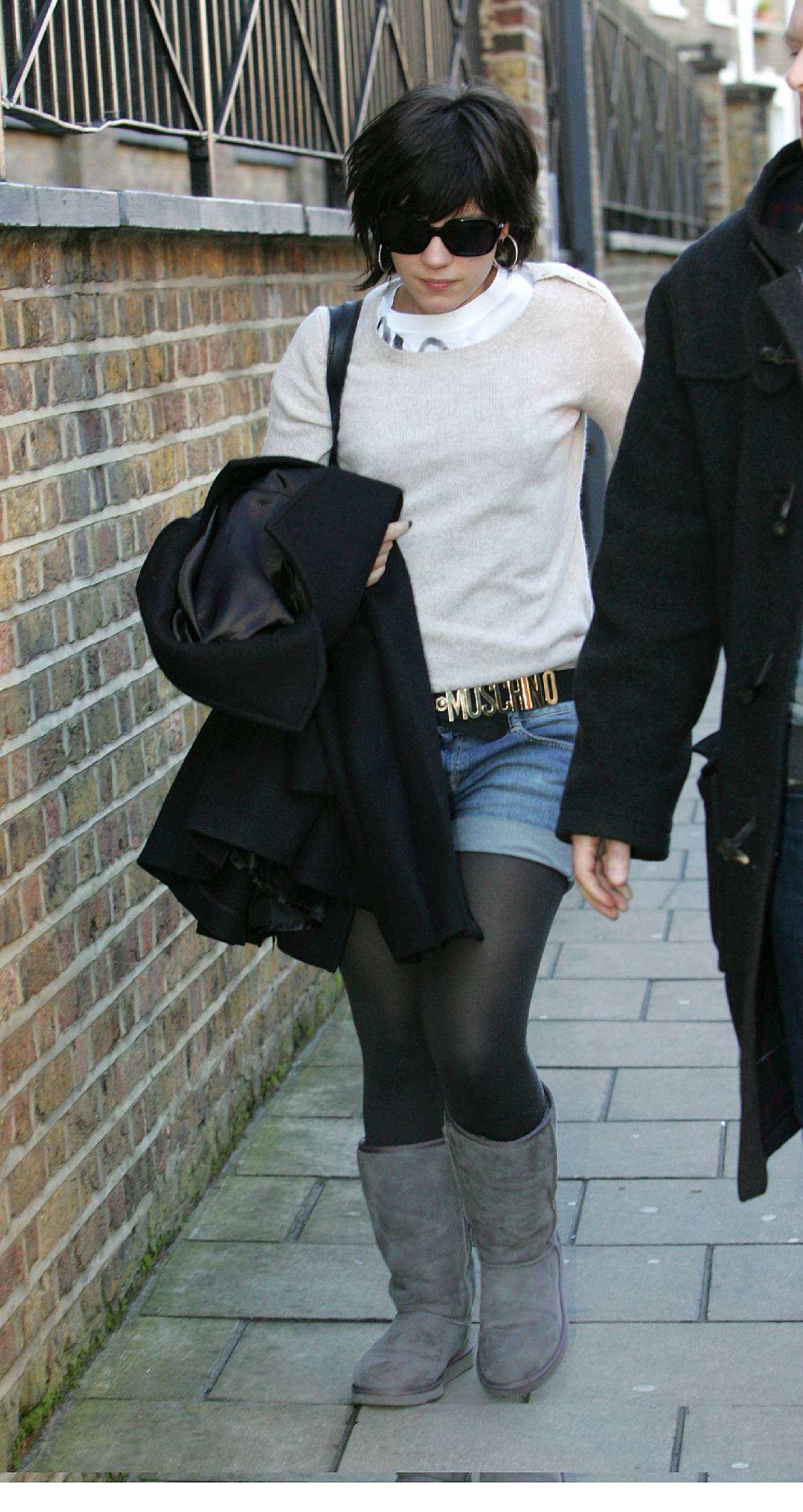 [CELEBRITY HOSIERY]Lily Allen in nylon stockings,pantyhose,tights 10[4]