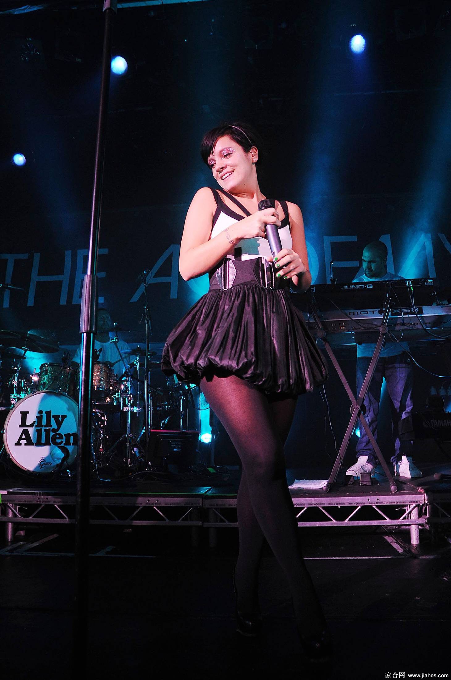 [CELEBRITY HOSIERY]Lily Allen in nylon stockings,pantyhose,tights 13[8]