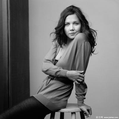 [CELEBRITY NYLON]Maggie Gyllenhaal in nylon stockings,pantyhose,tights