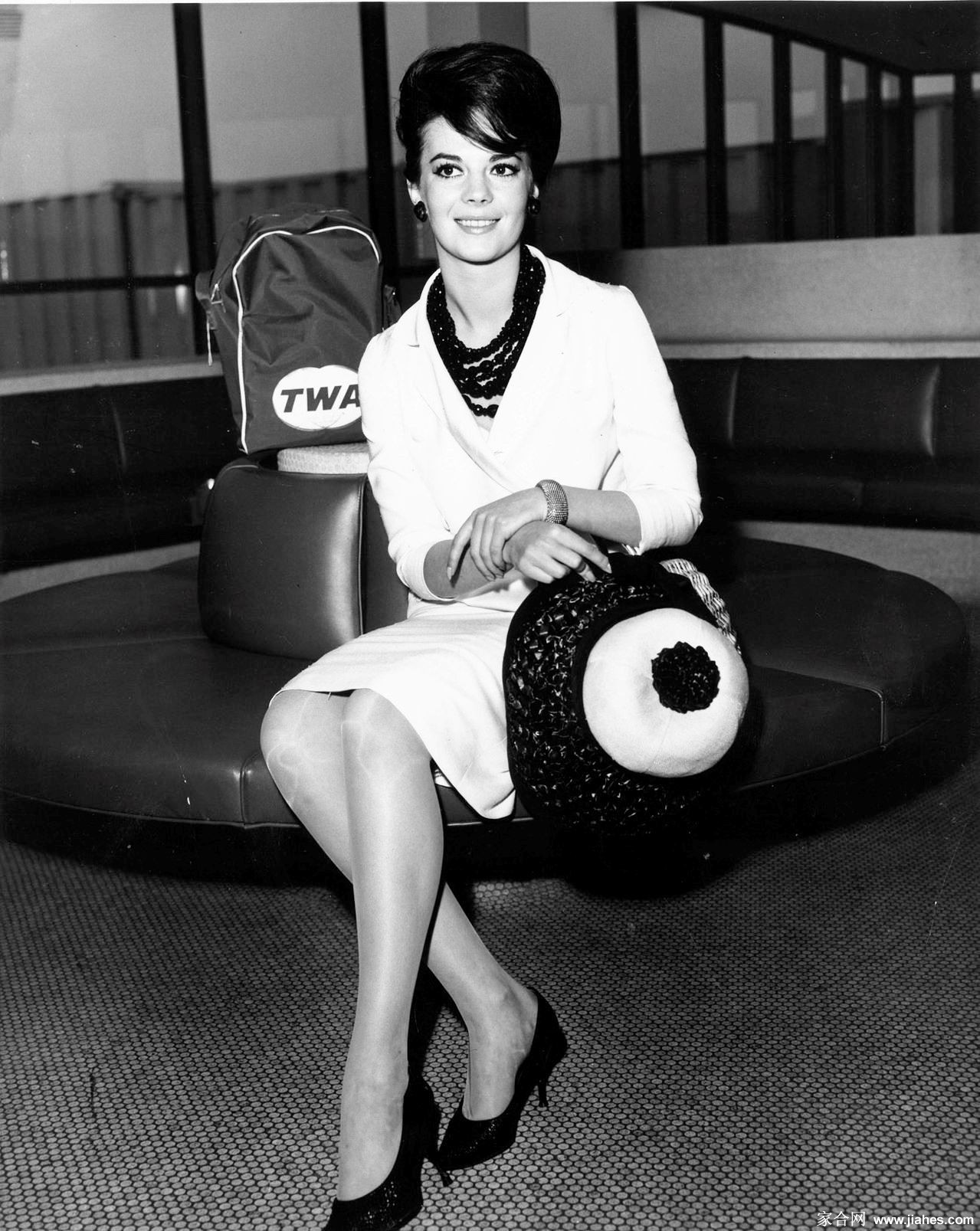 [CELEBRITY NYLON]Natalie Wood in nylon stockings,pantyhose,tights[2]