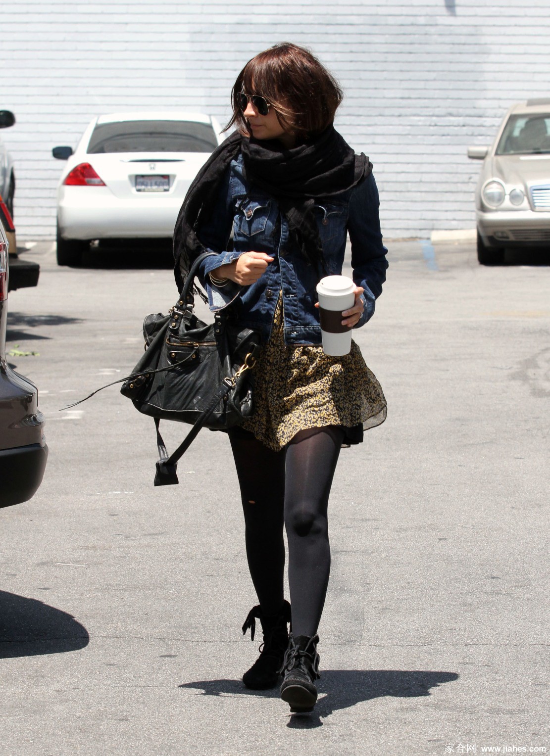 [CELEBRITY NYLON]Nicole Richie in nylon stockings,pantyhose,tights[5]