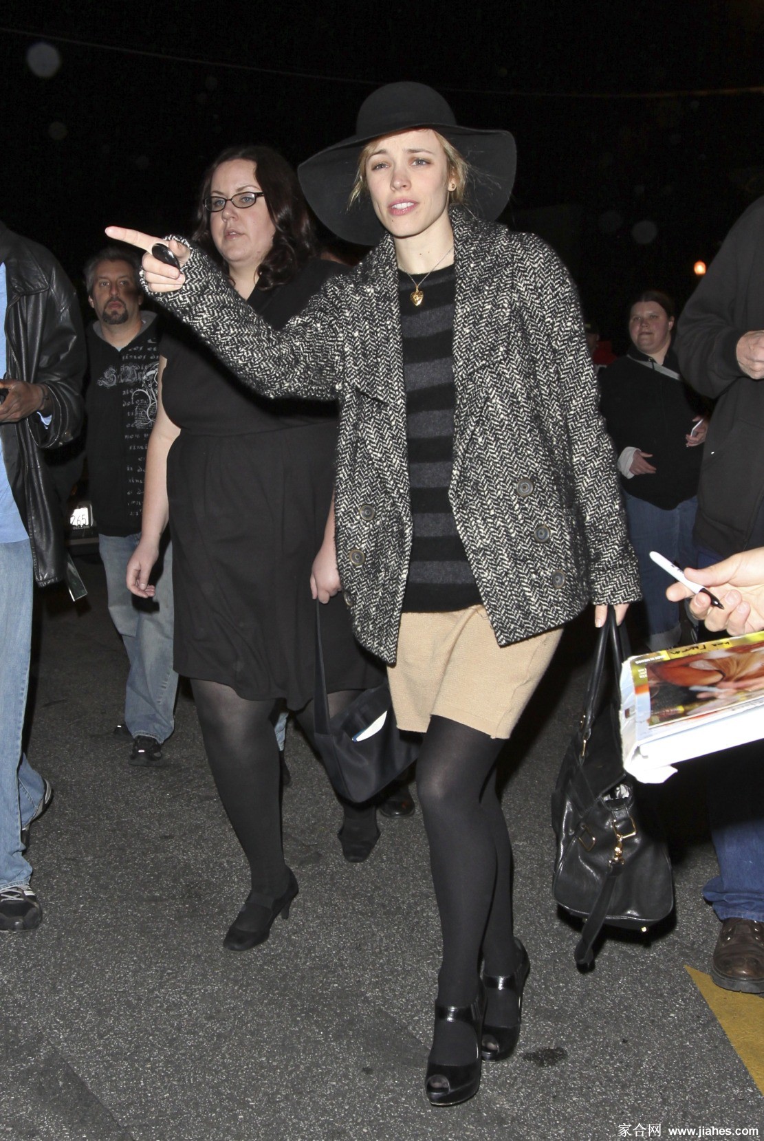 [CELEBRITY HOSIERY]Rachel McAdams in nylon stockings,pantyhose,tights[6]