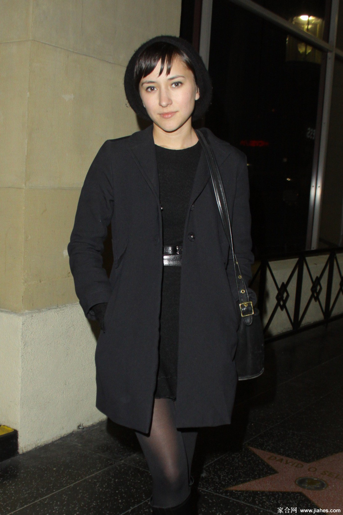 [CELEBRITY PANTYHOSE]Zelda Williams in nylon stockings,pantyhose,tights[3]