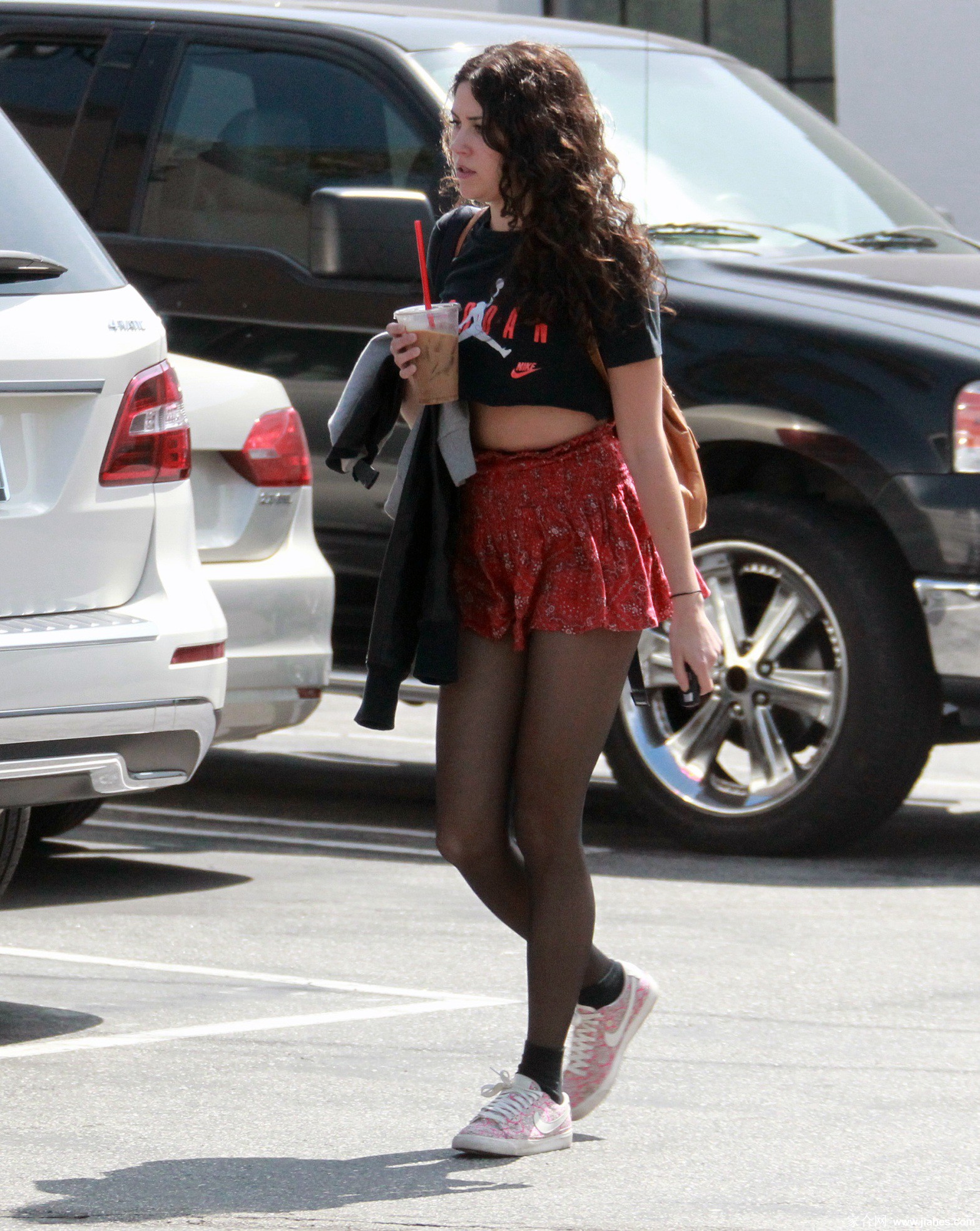 [CELEBRITY PANTYHOSE]Eliza Doolittle in nylon stockings,pantyhose,tights 2[4]