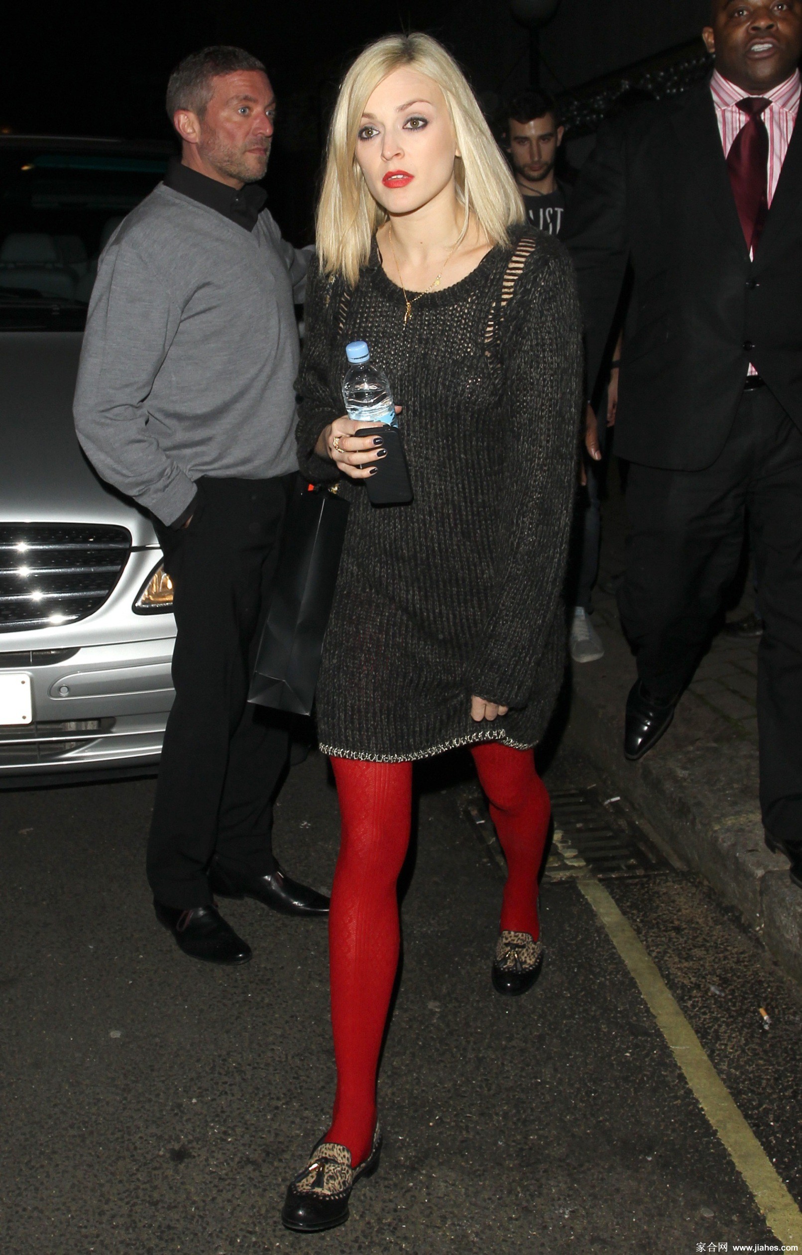 [CELEBRITY PANTYHOSE]Fearne Cotton in nylon stockings,pantyhose,tights