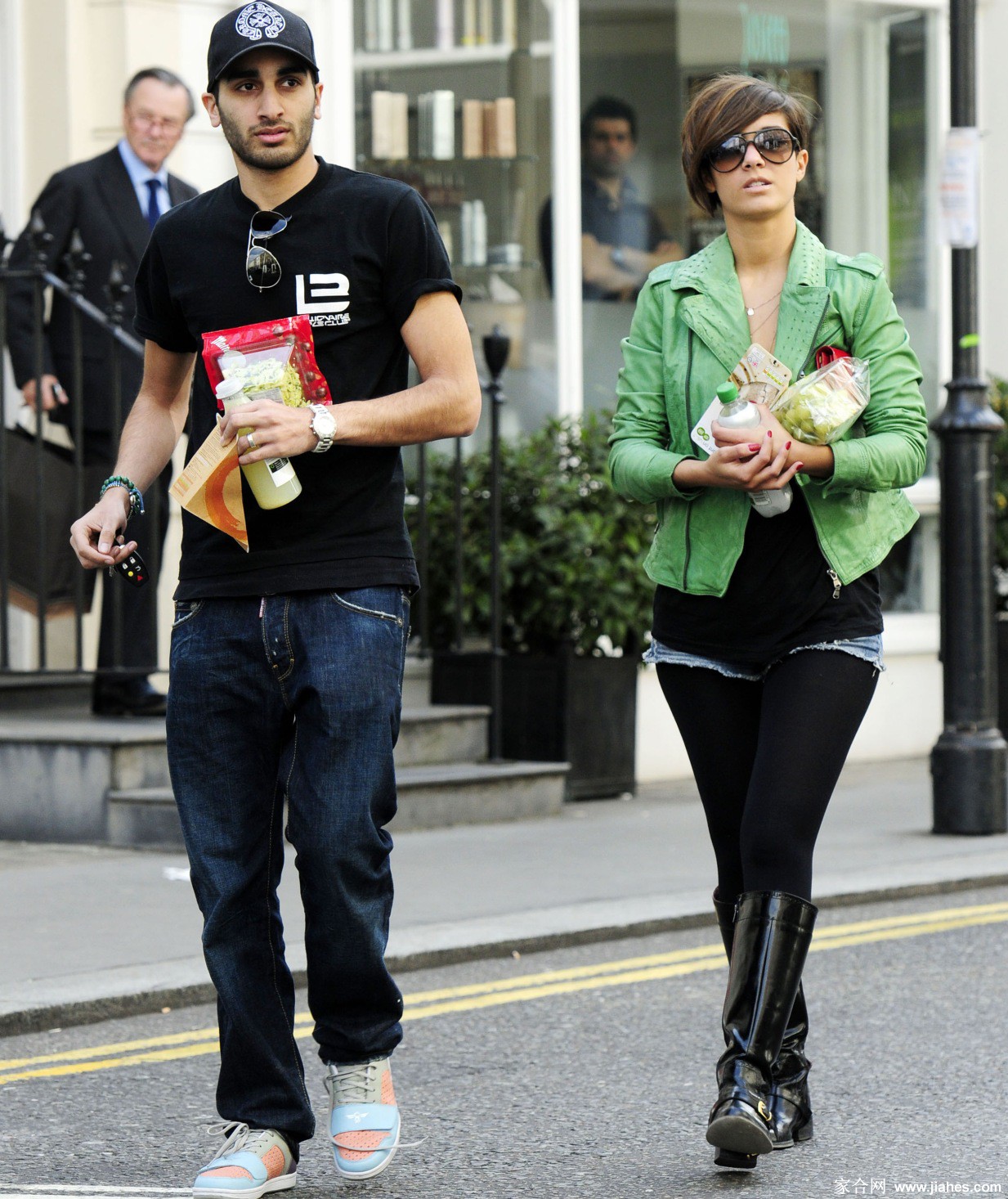 [CELEBRITY NYLON]Frankie Sandford in nylon stockings,pantyhose,tights 3[2]