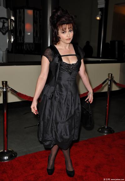 [CELEBRITY PANTYHOSE]Helena Bonham Carter in nylon stockings,pantyhose,tights 2