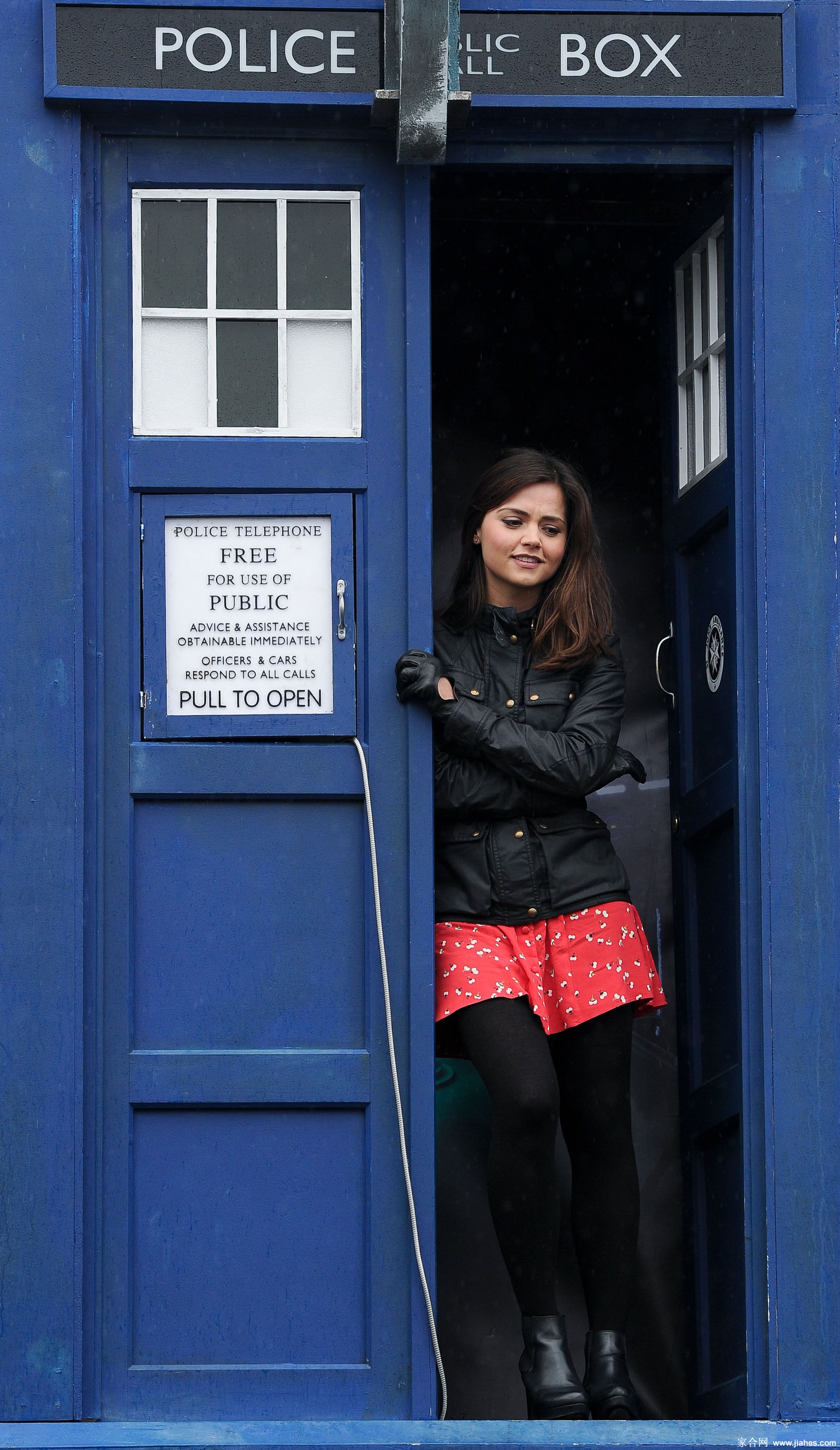 [CELEBRITY NYLON]Jenna-Louise Coleman in nylon stockings,pantyhose,tights[6]