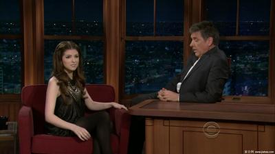 [CELEBRITY NYLON]Anna Kendrick in nylon stockings,pantyhose,tights 2