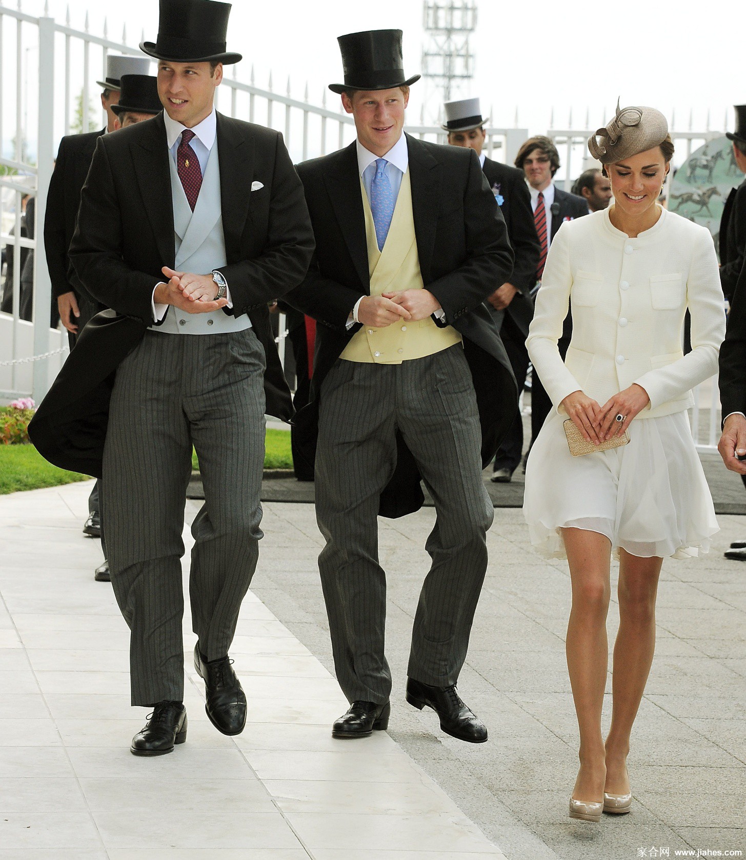 [CELEBRITY HOSIERY]Kate Middleton in nylon stockings,pantyhose,tights 13[2]