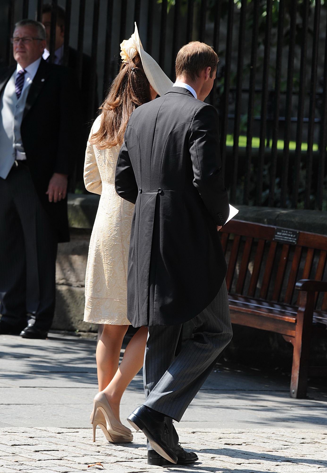 [CELEBRITY NYLON]Kate Middleton in nylon stockings,pantyhose,tights 15[4]