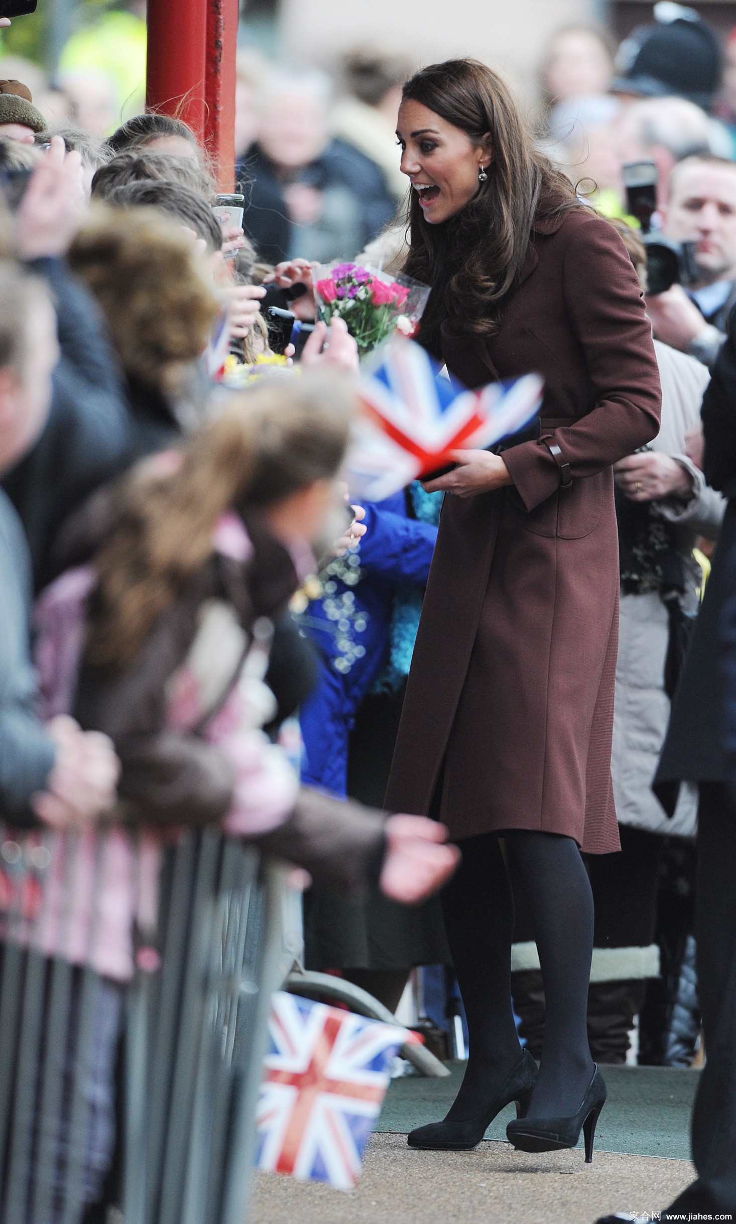 [CELEBRITY NYLON]Kate Middleton in nylon stockings,pantyhose,tights 15[9]