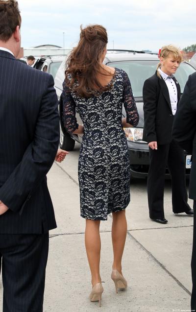 [CELEBRITY PANTYHOSE]Kate Middleton in nylon stockings,pantyhose,tights 10