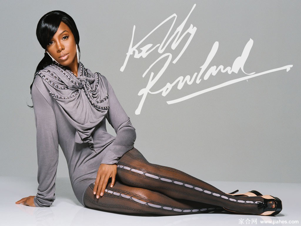 [CELEBRITY PANTYHOSE]Kelly Rowland in nylon stockings,pantyhose,tights