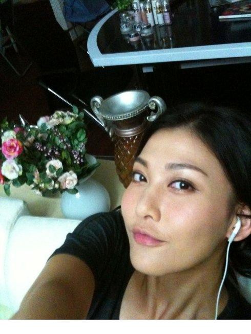 李彩桦被爆疑整容 生活素颜照惊人对比[11]