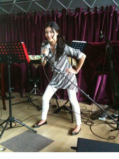 李彩桦被爆疑整容 生活素颜照惊人对比[13]