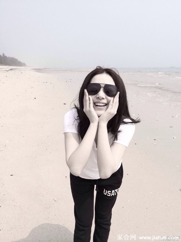 阚清子清闲假日海边写真[10]