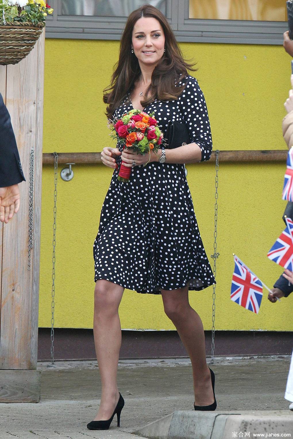 凯特・米德尔顿王妃(Kate Middleton)美腿(sexyleg),肉丝,大长腿,现场照,白丝袜(white stocking),牛仔裤,性感照[14]