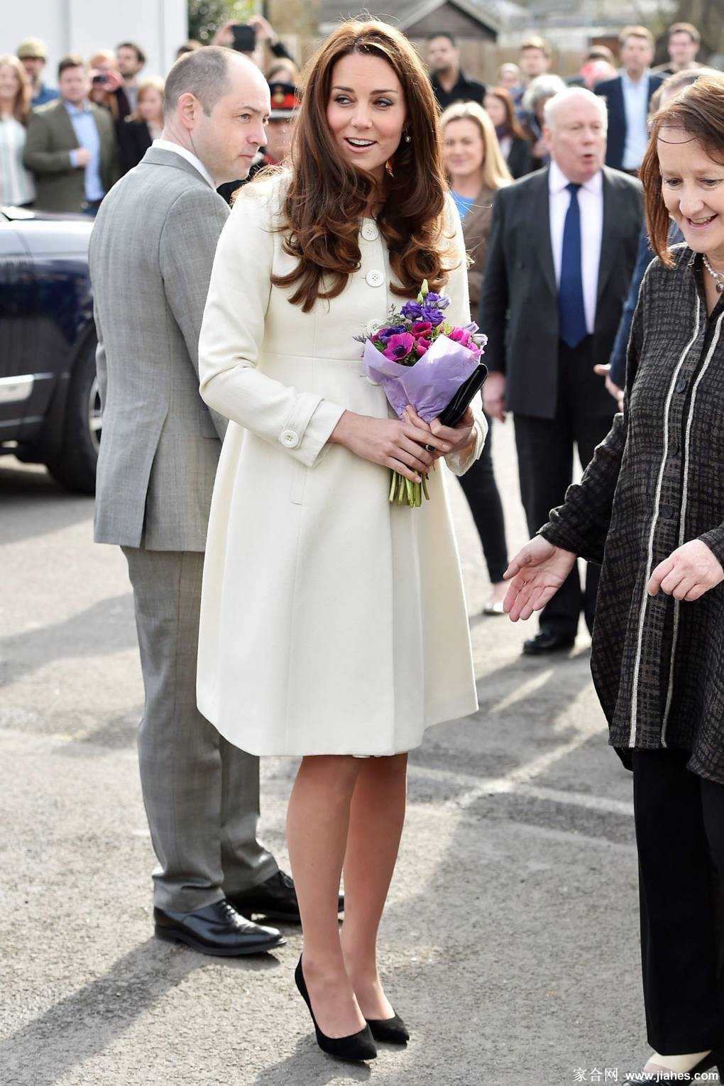 凯特・米德尔顿王妃(Kate Middleton)美腿(sexyleg),肉丝,大长腿,现场照,白丝袜(white stocking),牛仔裤,性感照[17]