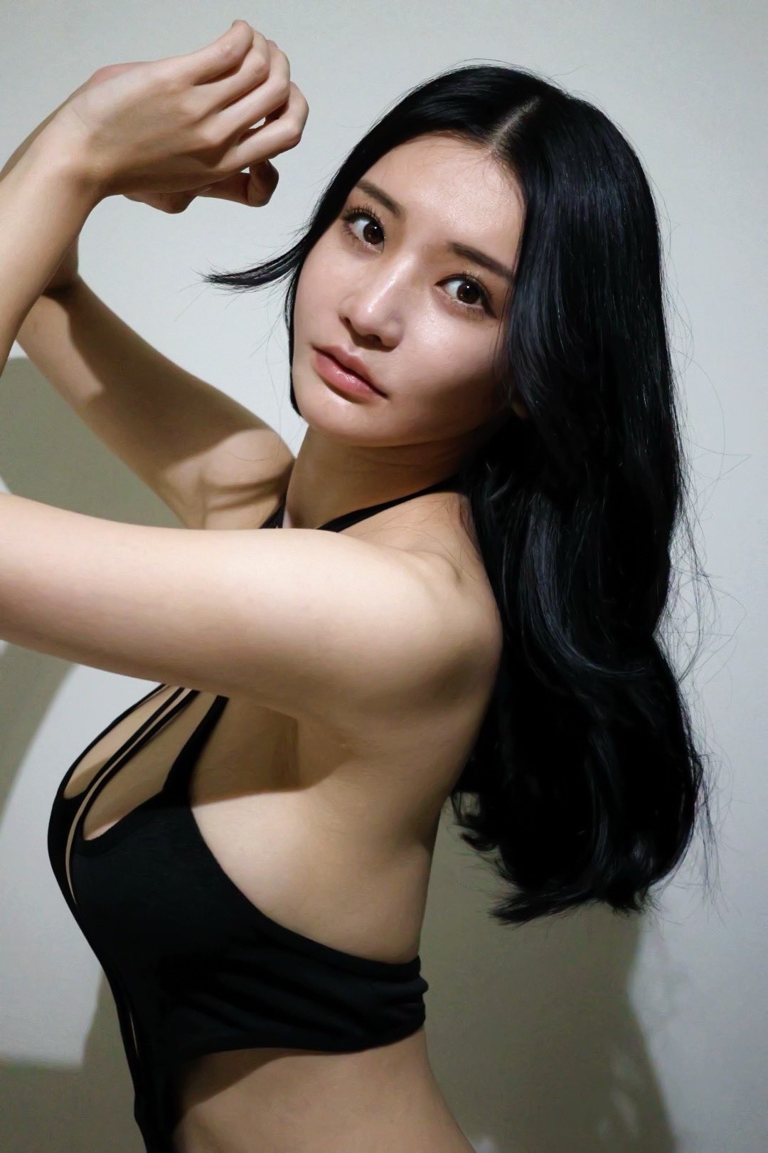 高桥圣子丝袜美腿日常自拍照片[7]