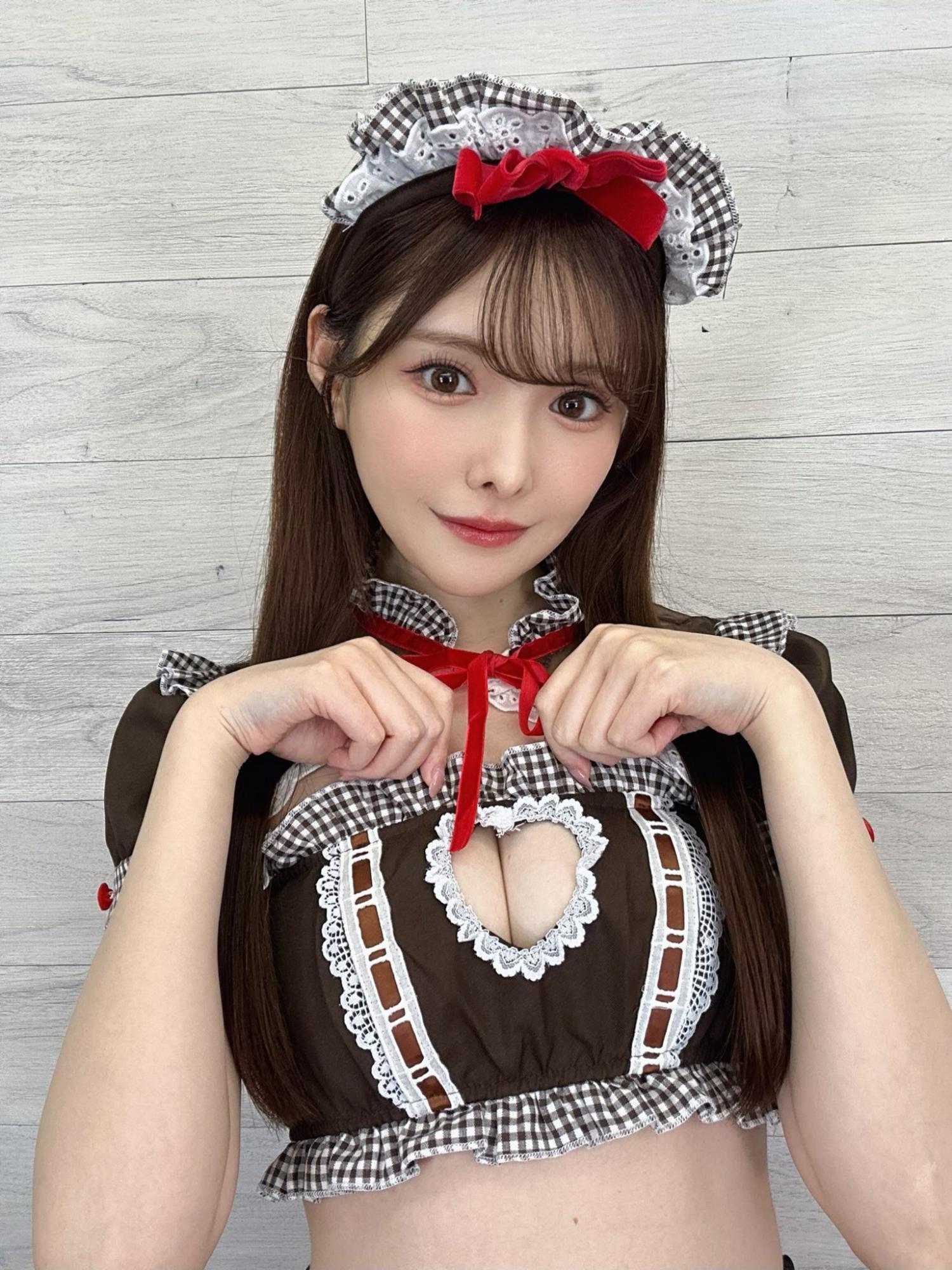 新有菜cosplay可爱黑色女仆装[6]