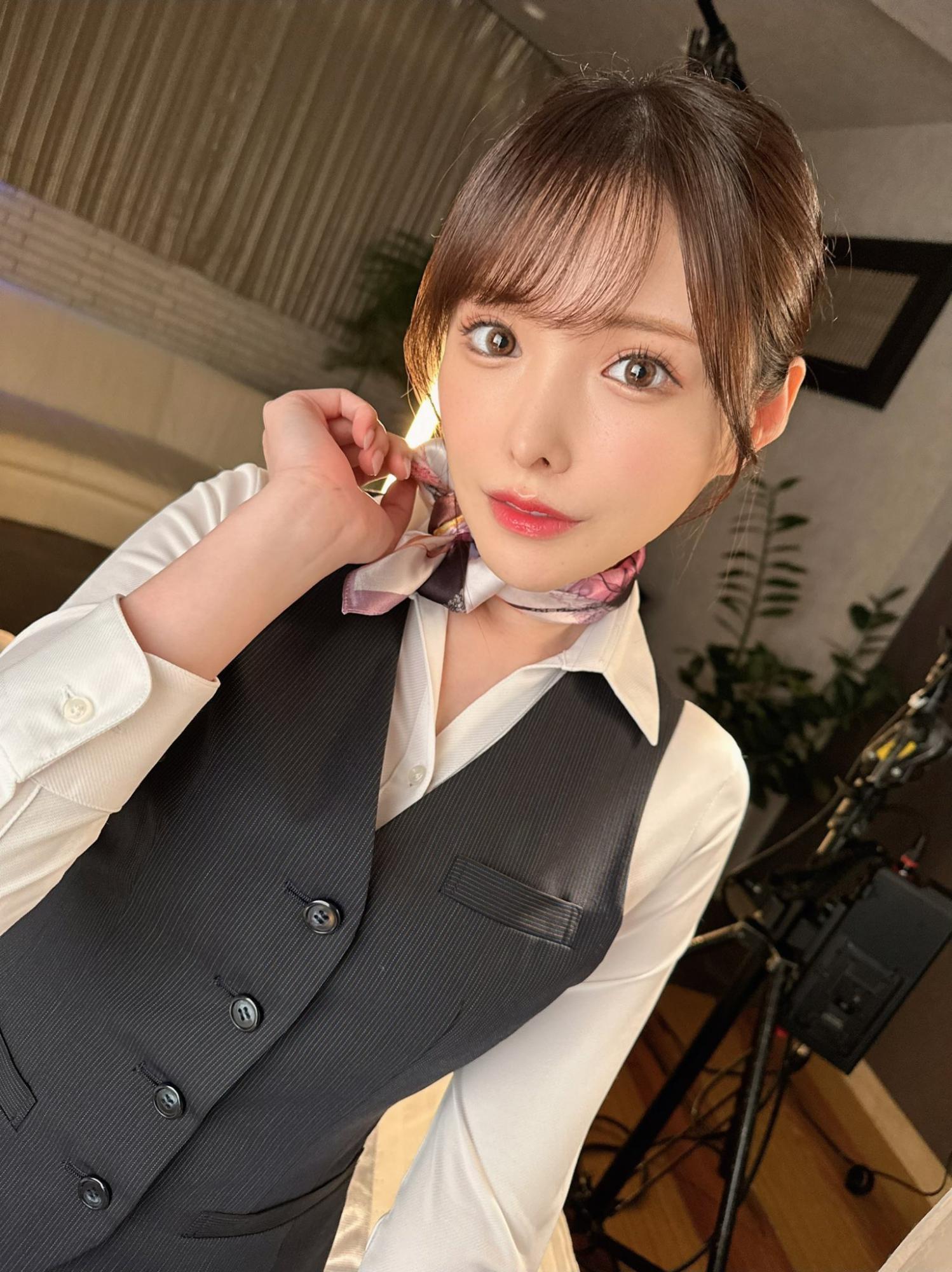 新有菜OL黑丝美腿制服诱惑[7]