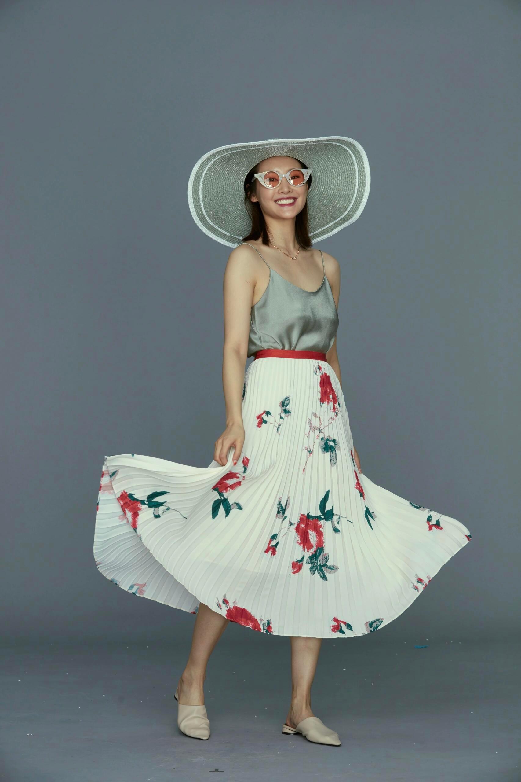 李纯棚拍生图-吊带连衣花裙[10]