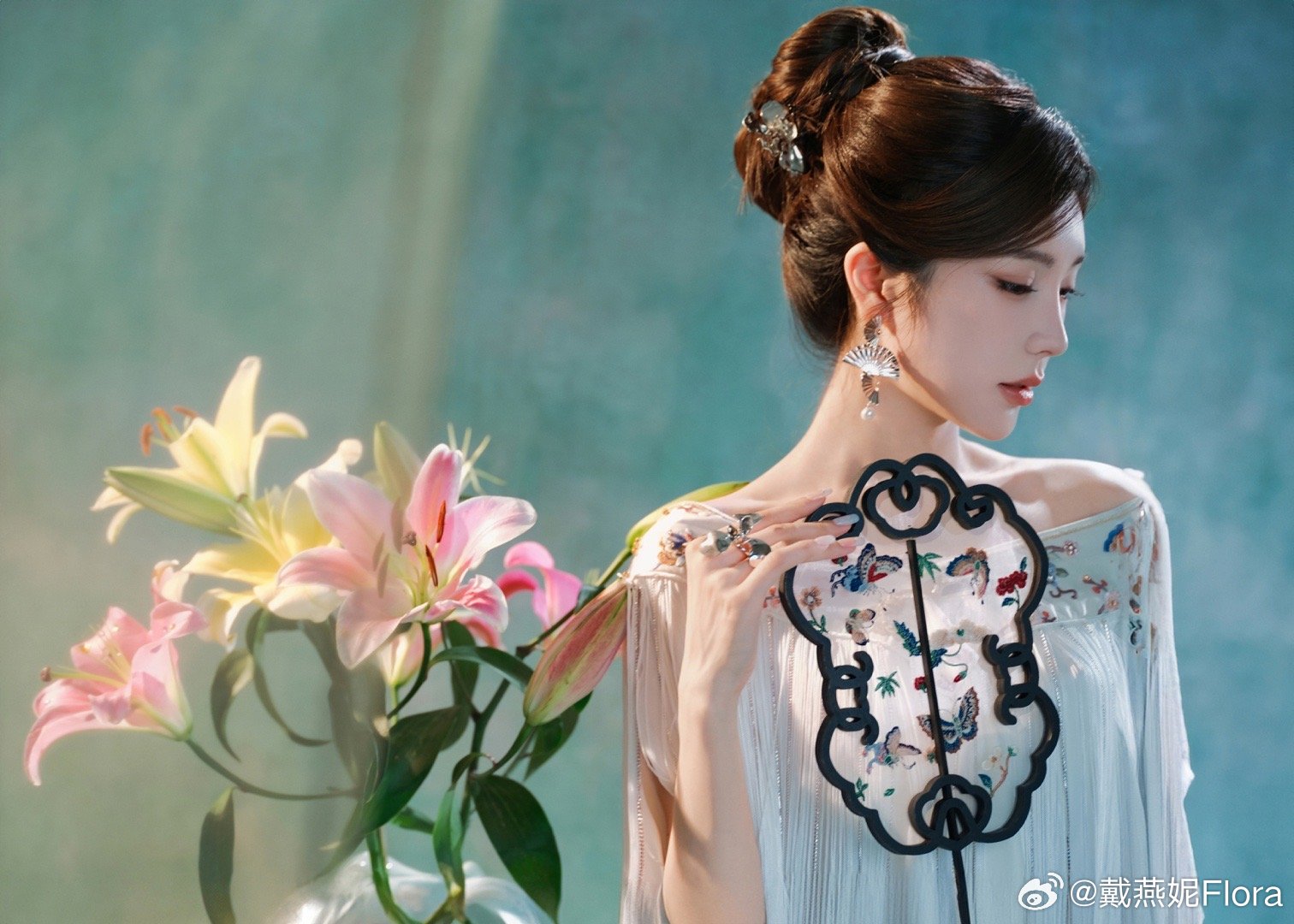 戴燕妮清纯古典味写真[9]