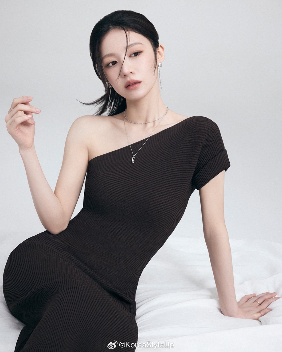 高允真x DIDIER DUBOT性感写真[11]