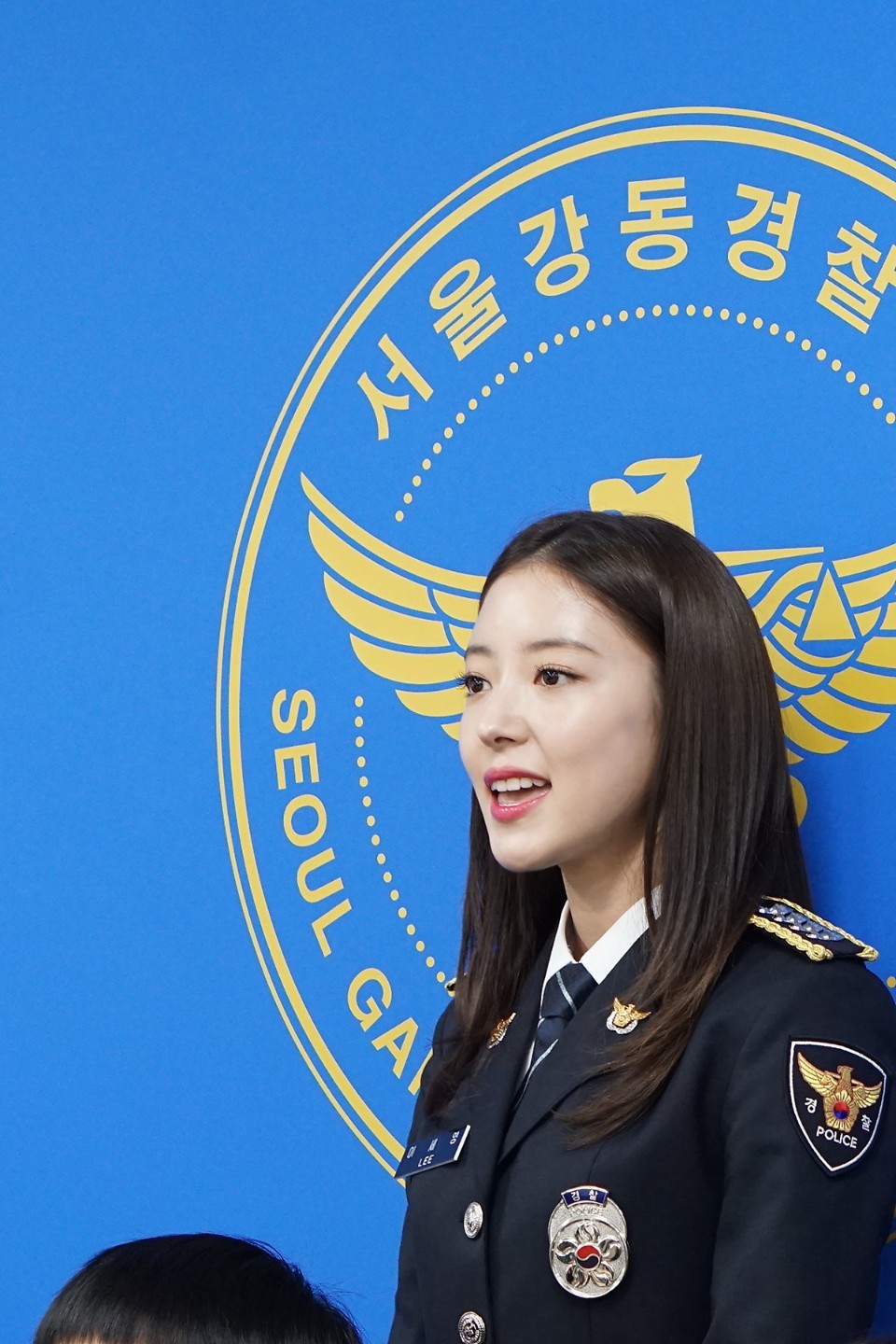 李世荣现实cody服警察制服诱惑[11]