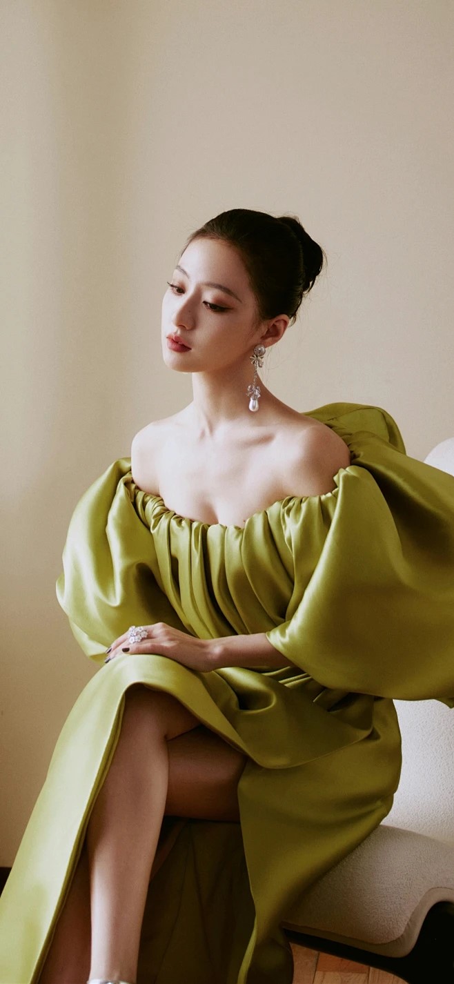 胡连馨大气惊艳写真[4]