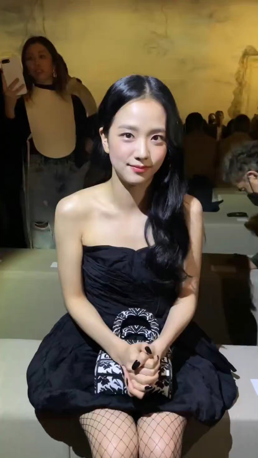 金智秀活动秀场生图照[2]