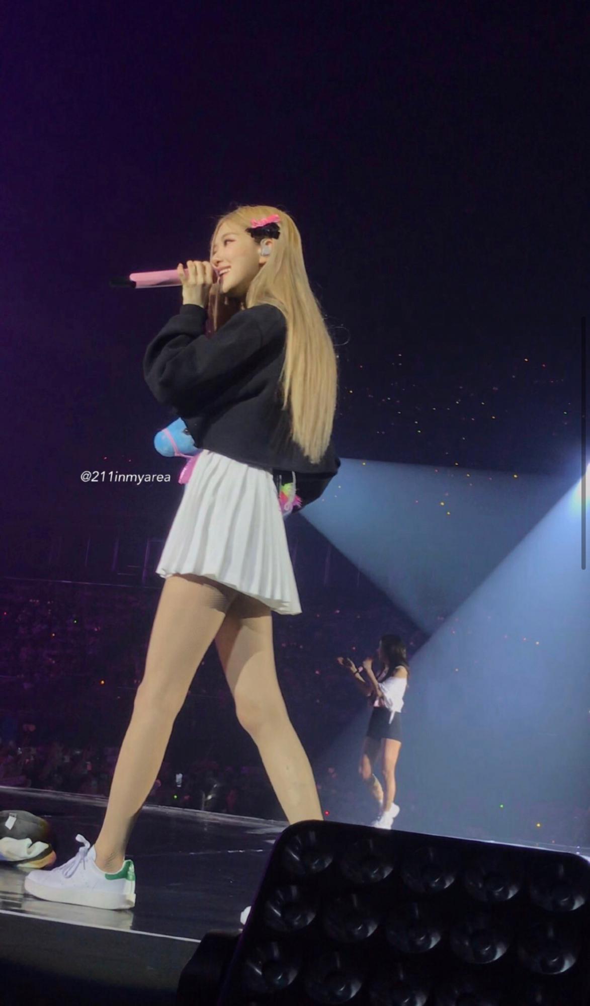 Rose朴彩英生图状态下的腿直又细又长[4]