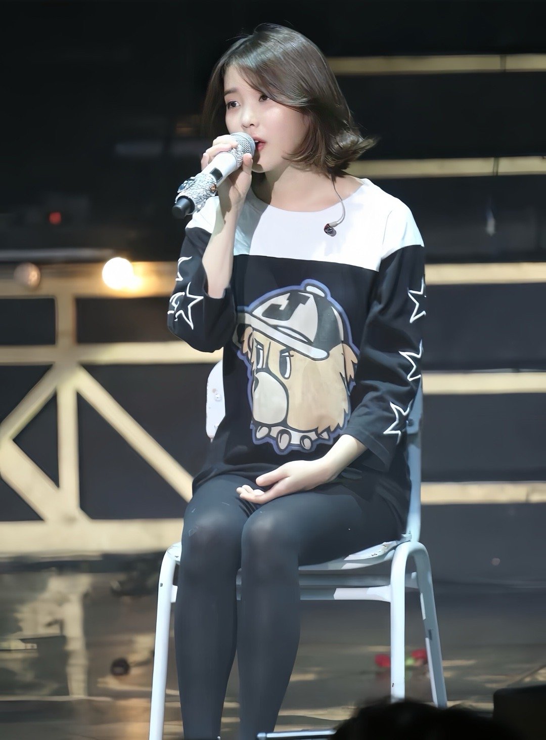 iu李知恩 厚黑丝袜