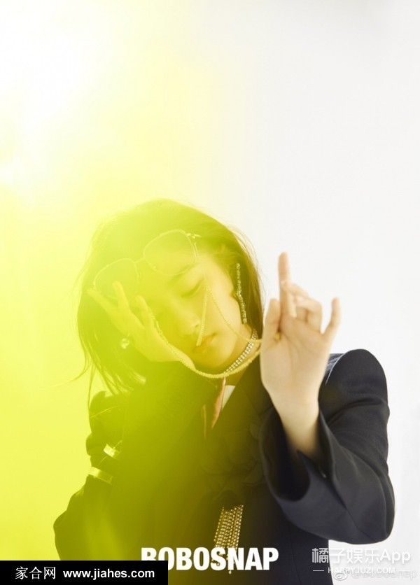 关晓彤全新时尚写真大片尝试高级时尚技能[3]