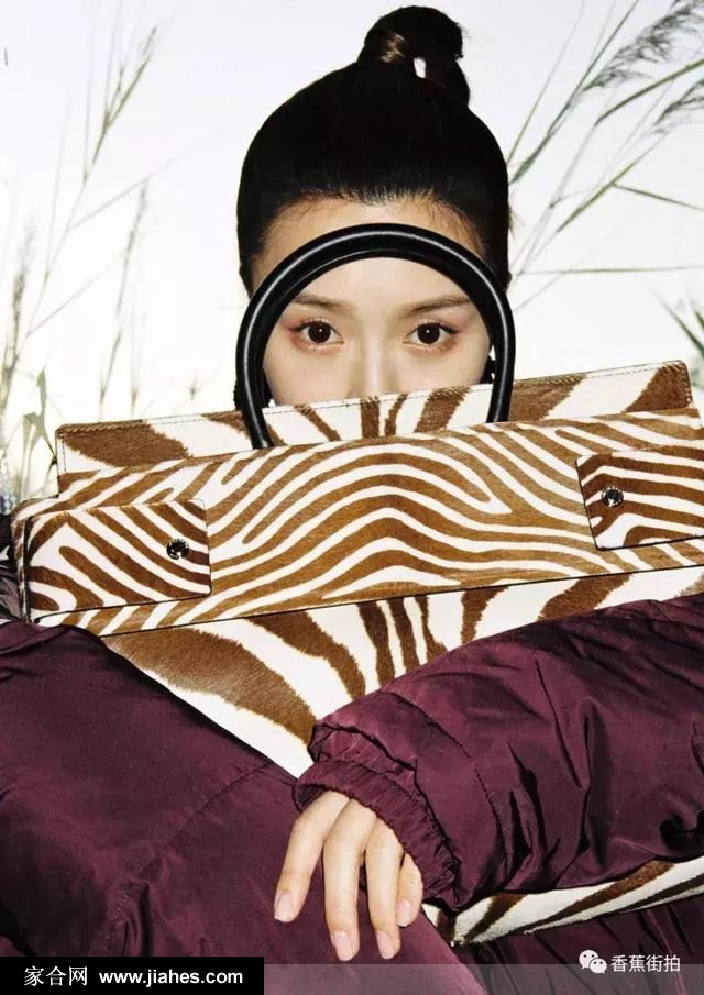 香港女星文咏珊混搭时尚写真[20]