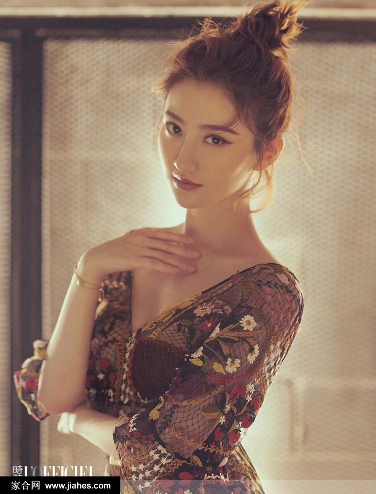 景甜妆容简洁眼神清冷解锁百变造型风格写真图片[5]