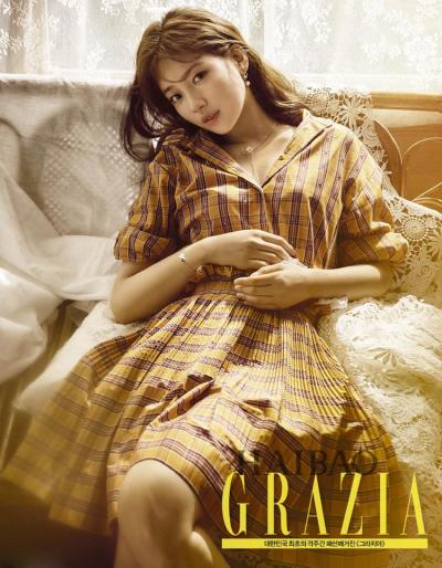 裴秀智登杂志《Grazia》韩国版8月刊