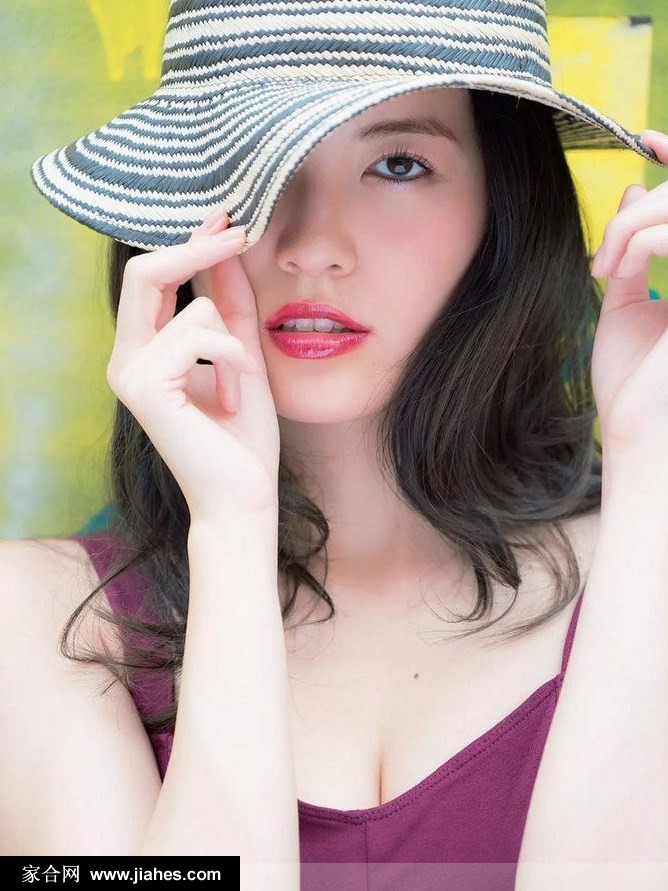 日本美女松井珠理奈比基尼泳衣前凸后翘私房写真图片[6]