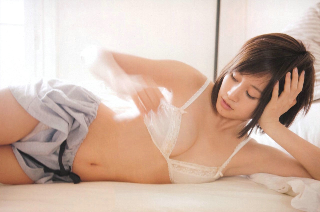 诱人女神前田敦子性感内衣写真集[6]